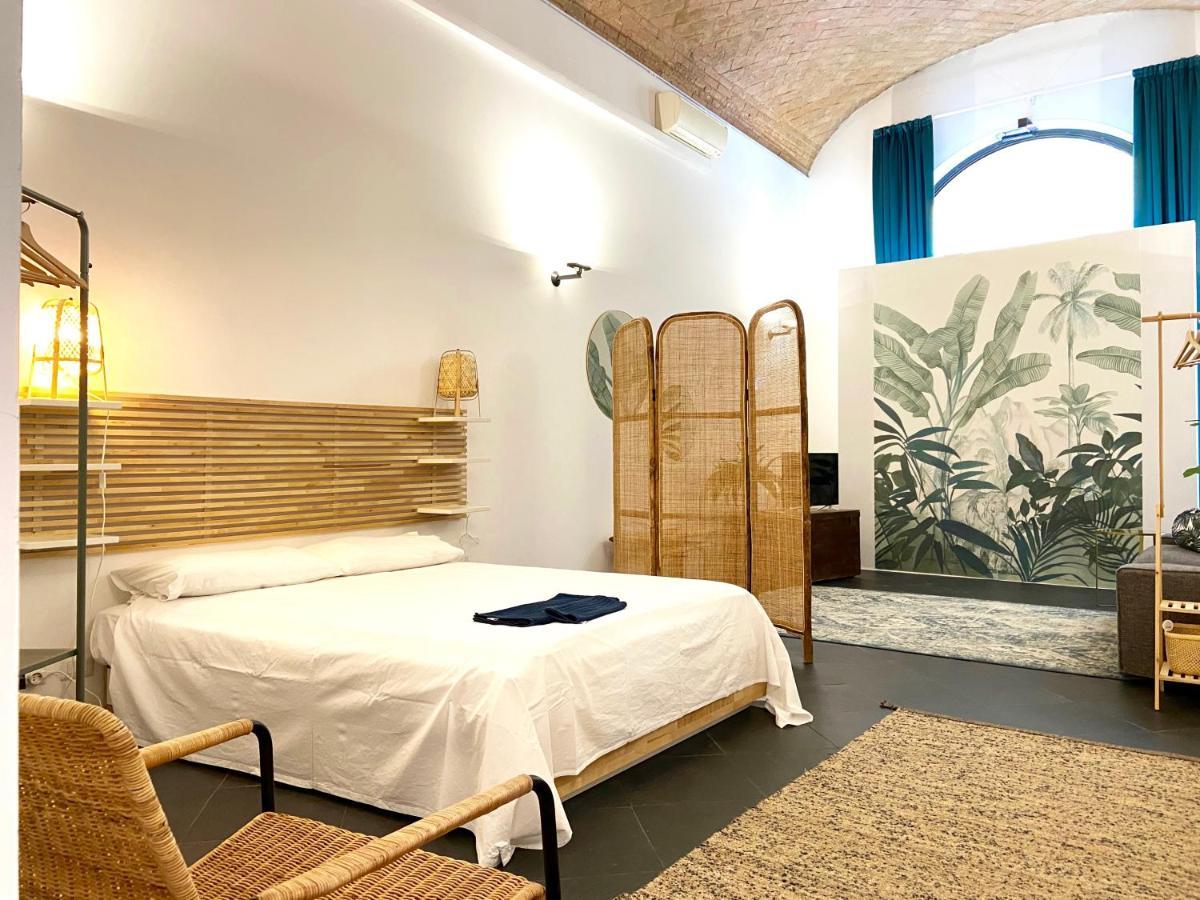 The Jungle Apartment Парма Екстер'єр фото