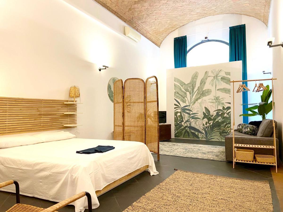 The Jungle Apartment Парма Екстер'єр фото